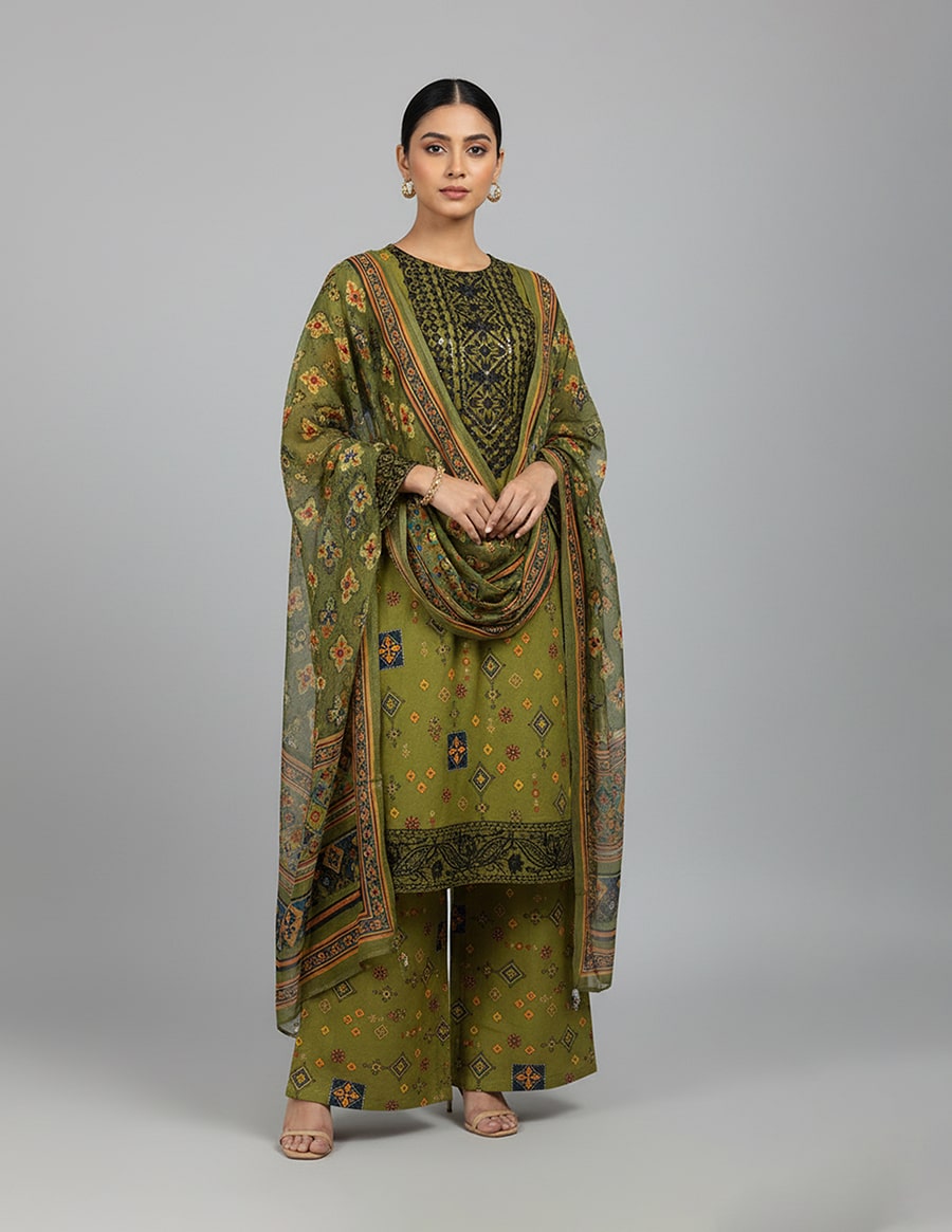 3 Piece – Embroidered Dress