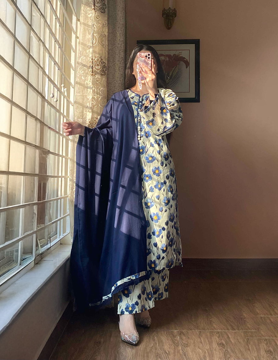 Alternative view of 3 Piece – Printed Dress